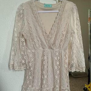 Vintage white lace mid dress